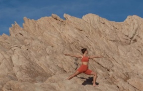 Yoga sur la plage